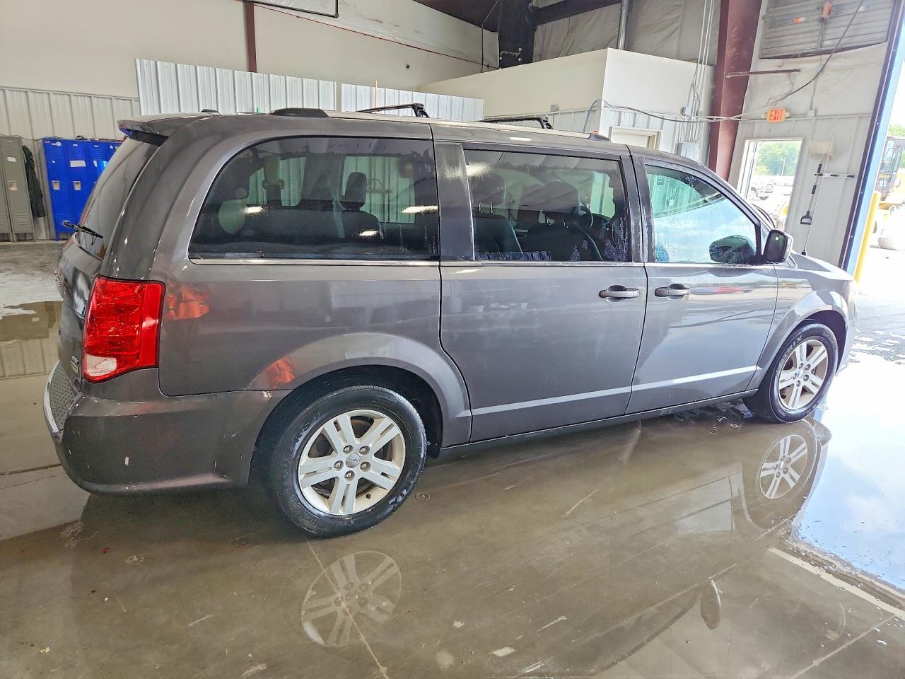 2019 Dodge Grand Caravan Sxt - zdjęcie 3