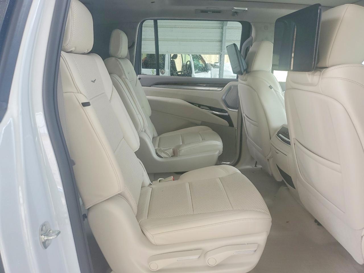 2026 Cadillac Escalade Esv Platinum Luxury - zdjęcie 11