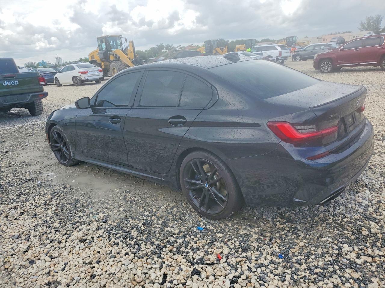2022 BMW M340Xi - zdjęcie 2