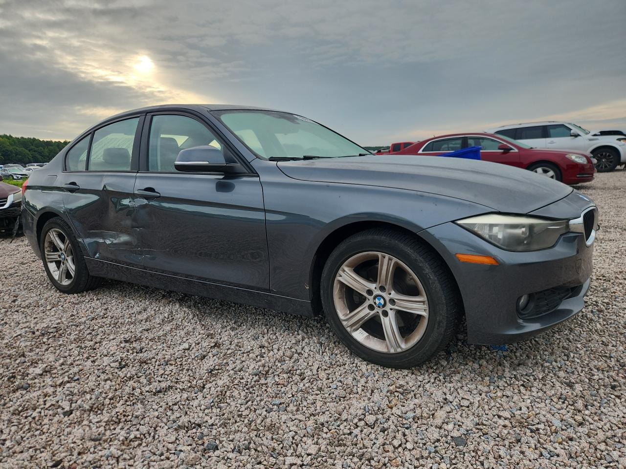 2013 BMW 320 I - zdjęcie 4