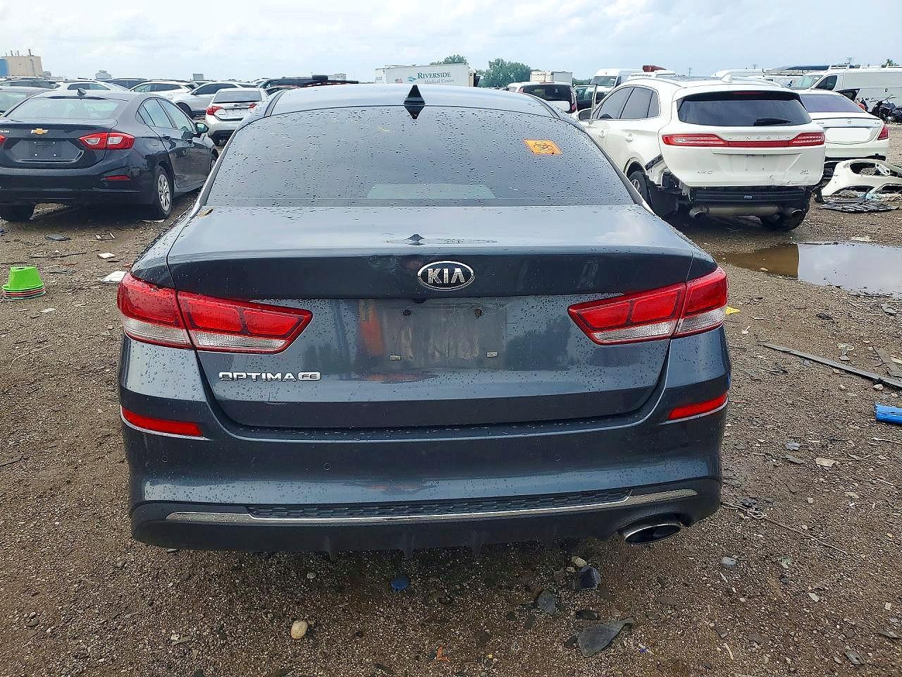 2020 Kia Optima Lx - zdjęcie 6