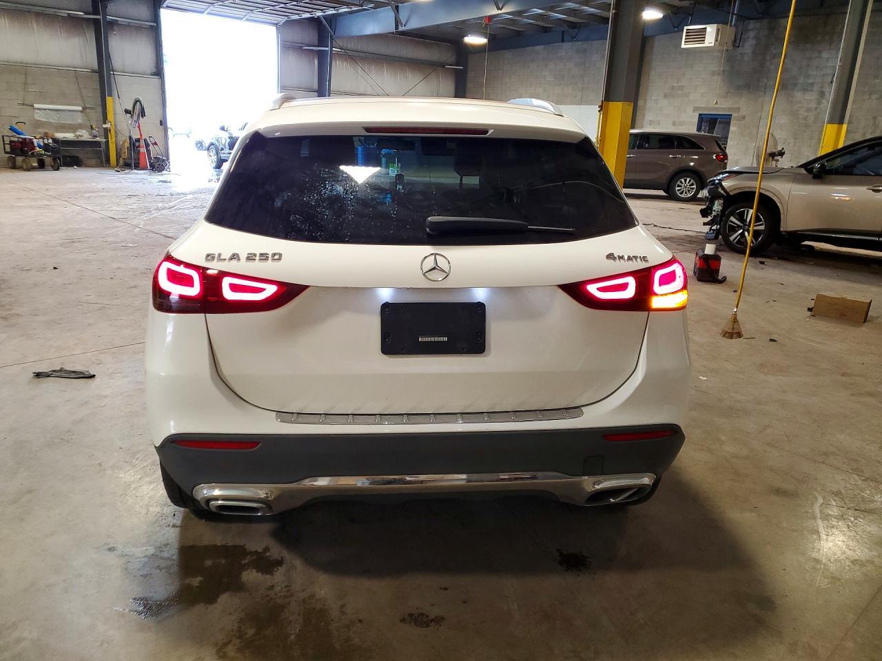 2021 Mercedes-Benz Gla 250 4Matic - zdjęcie 6