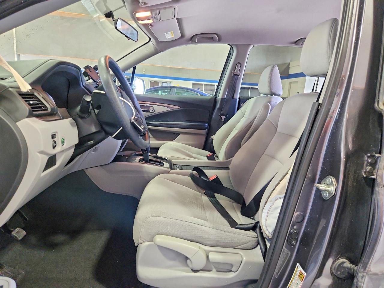 2017 Honda Pilot Lx - zdjęcie 7