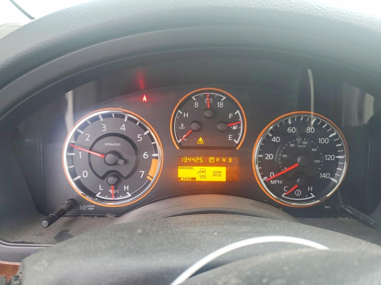 2015 Nissan Armada Platinum - zdjęcie 9