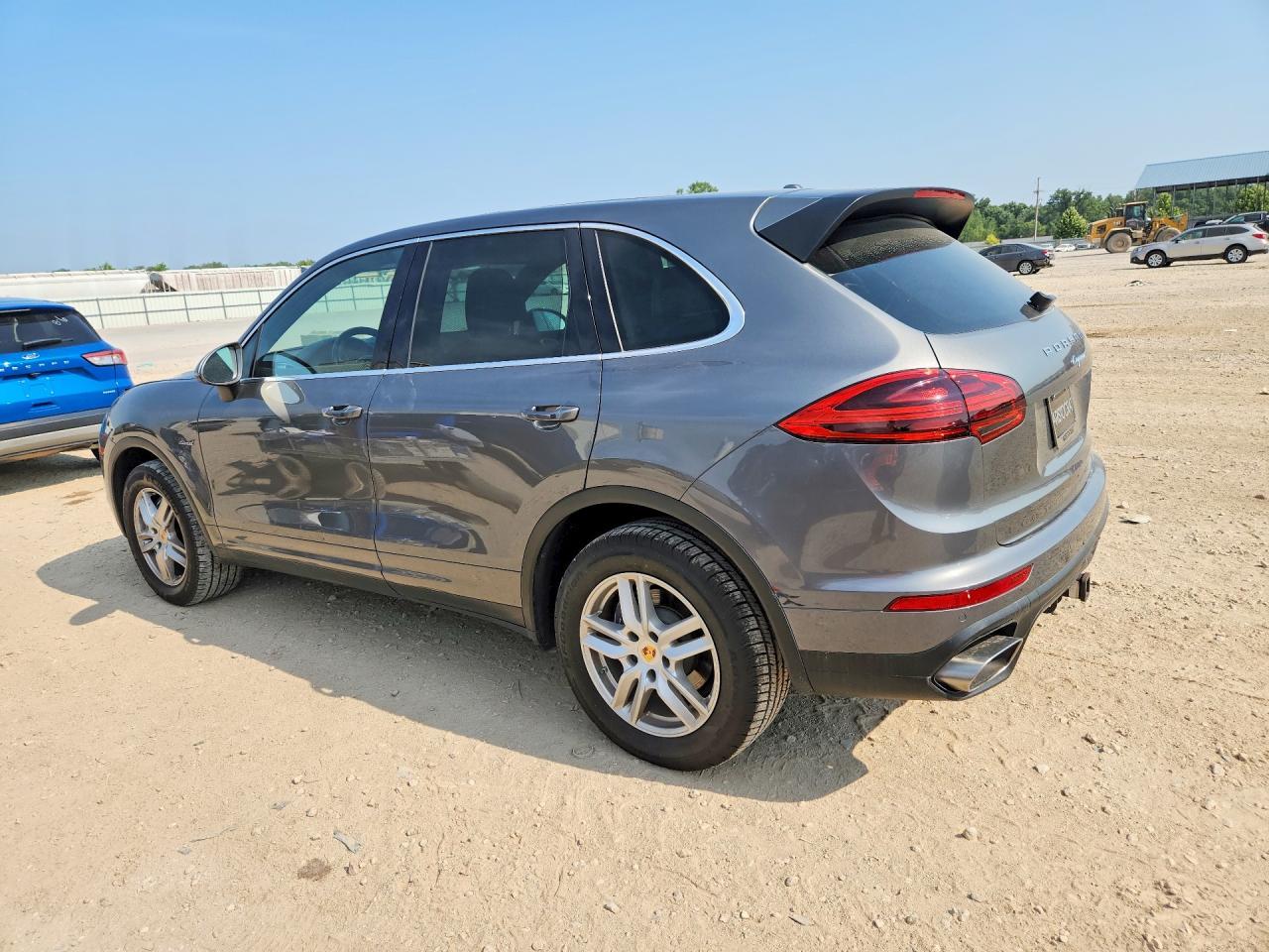 2016 Porsche Cayenne - zdjęcie 2