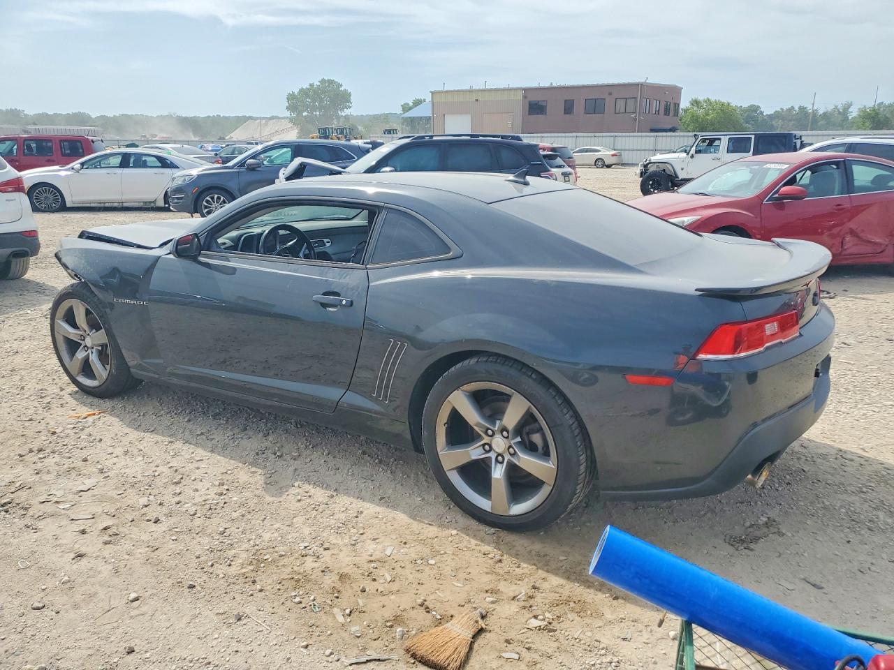 2014 Chevrolet Camaro Ls - zdjęcie 2