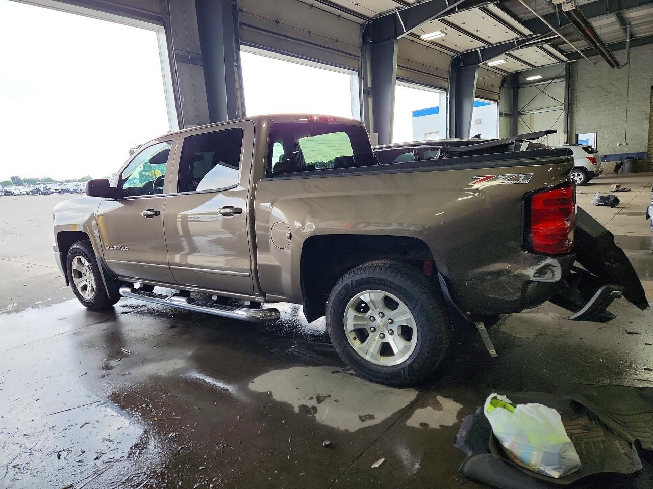 2015 Chevrolet Silverado K1500 Lt - zdjęcie 2