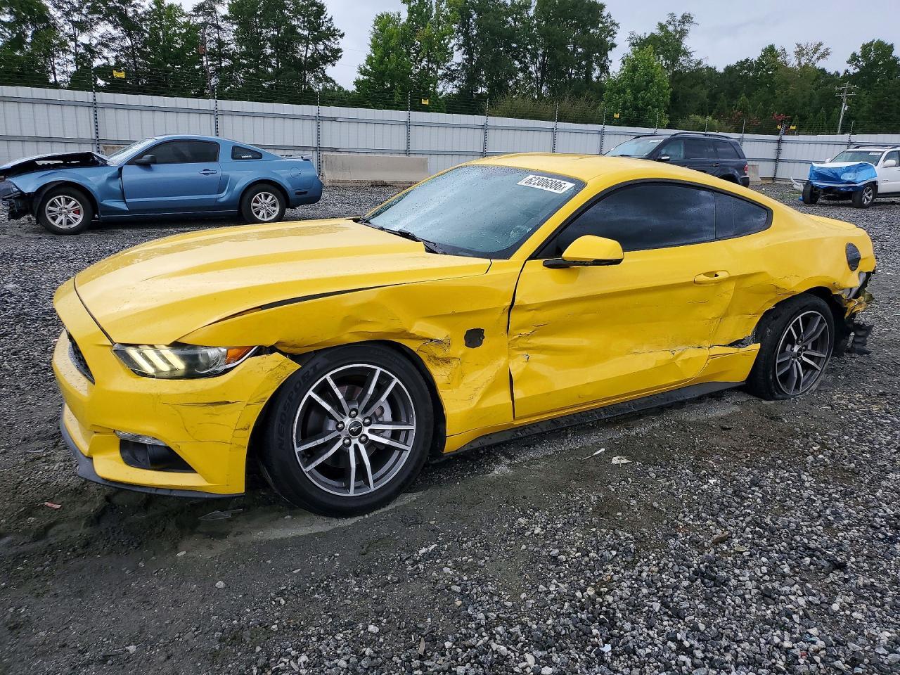2017 Ford Mustang - zdjęcie główne