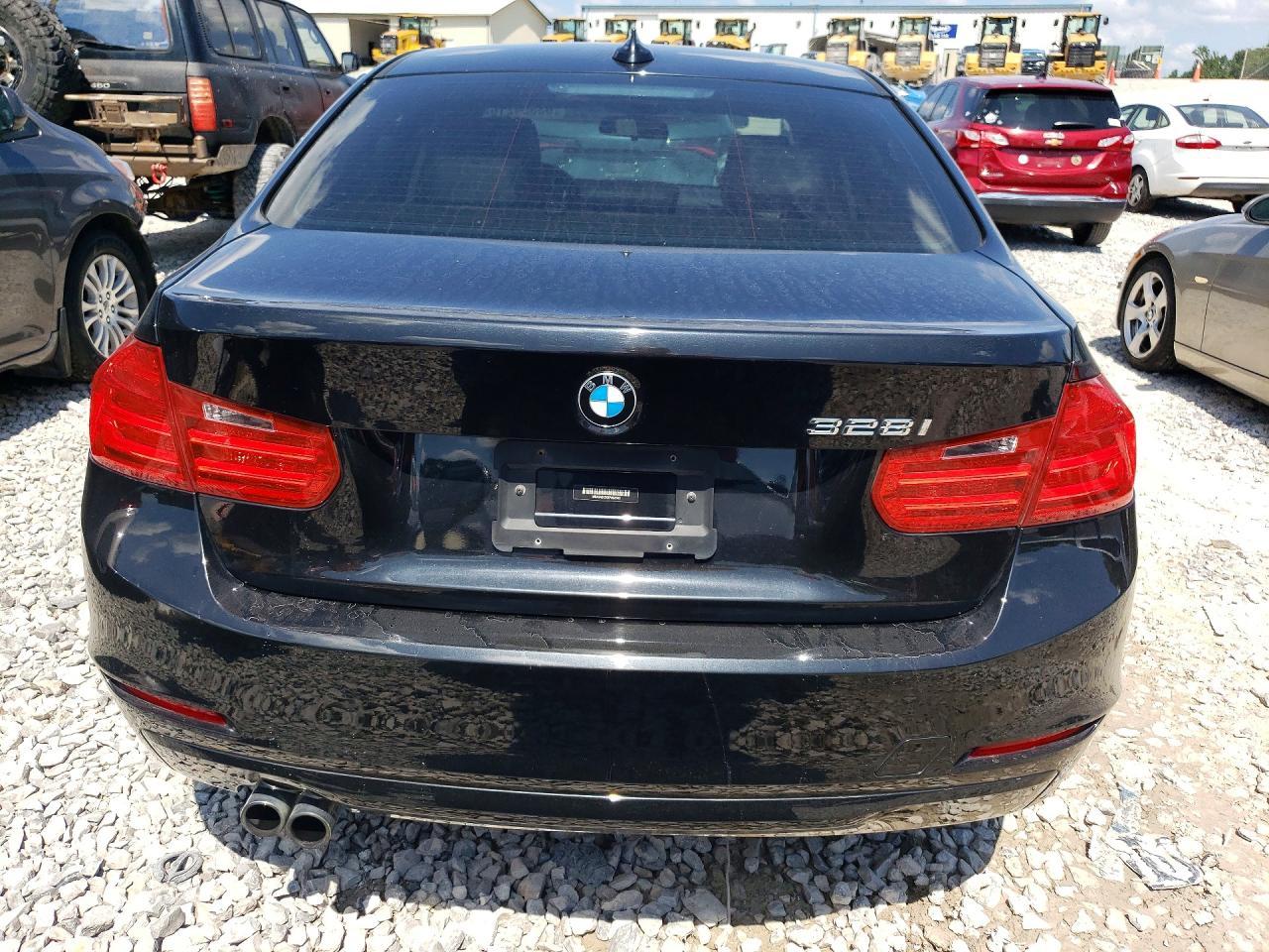 2014 BMW 328 I - zdjęcie 6