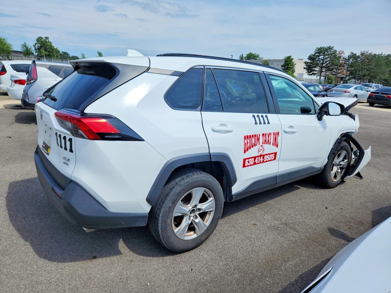 2020 Toyota Rav4 - zdjęcie 3