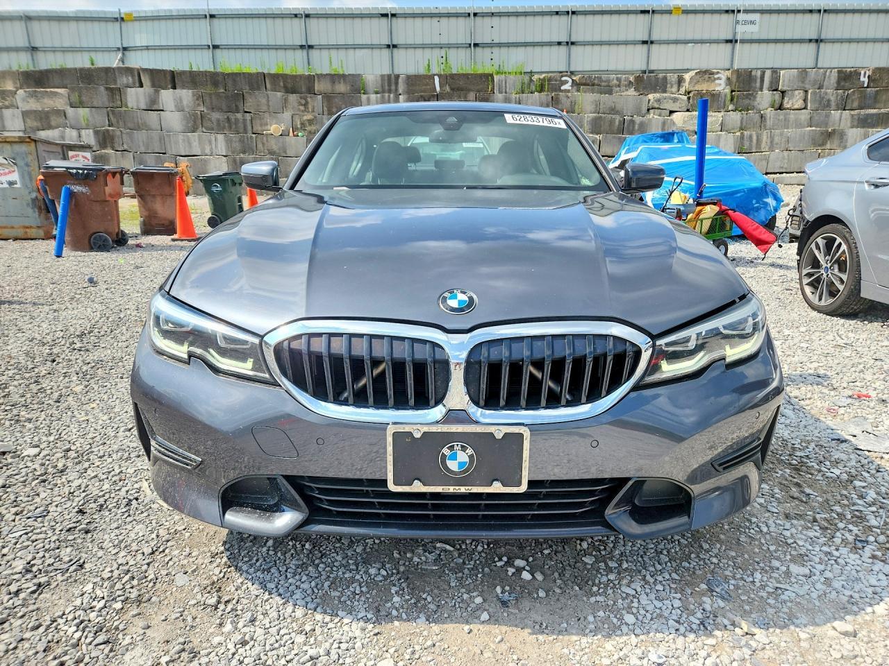 2019 BMW Seria 3 330i - zdjęcie 5