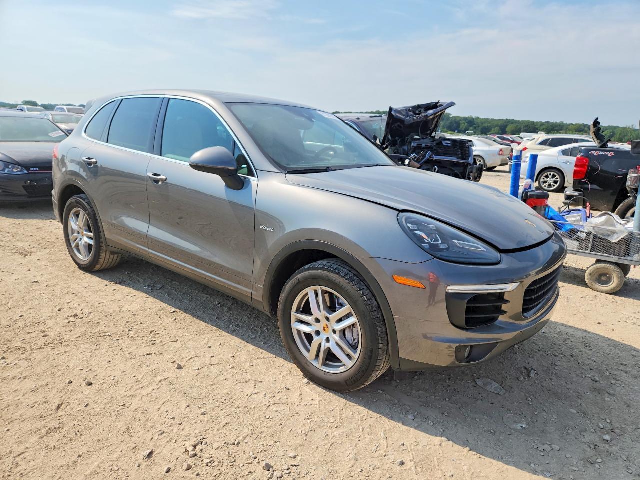 2016 Porsche Cayenne - zdjęcie 4