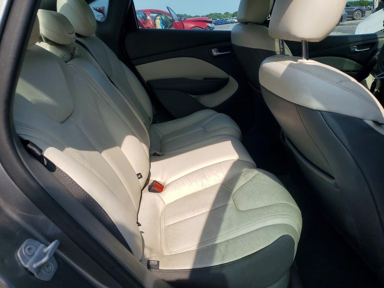 2013 Dodge Dart - zdjęcie 10