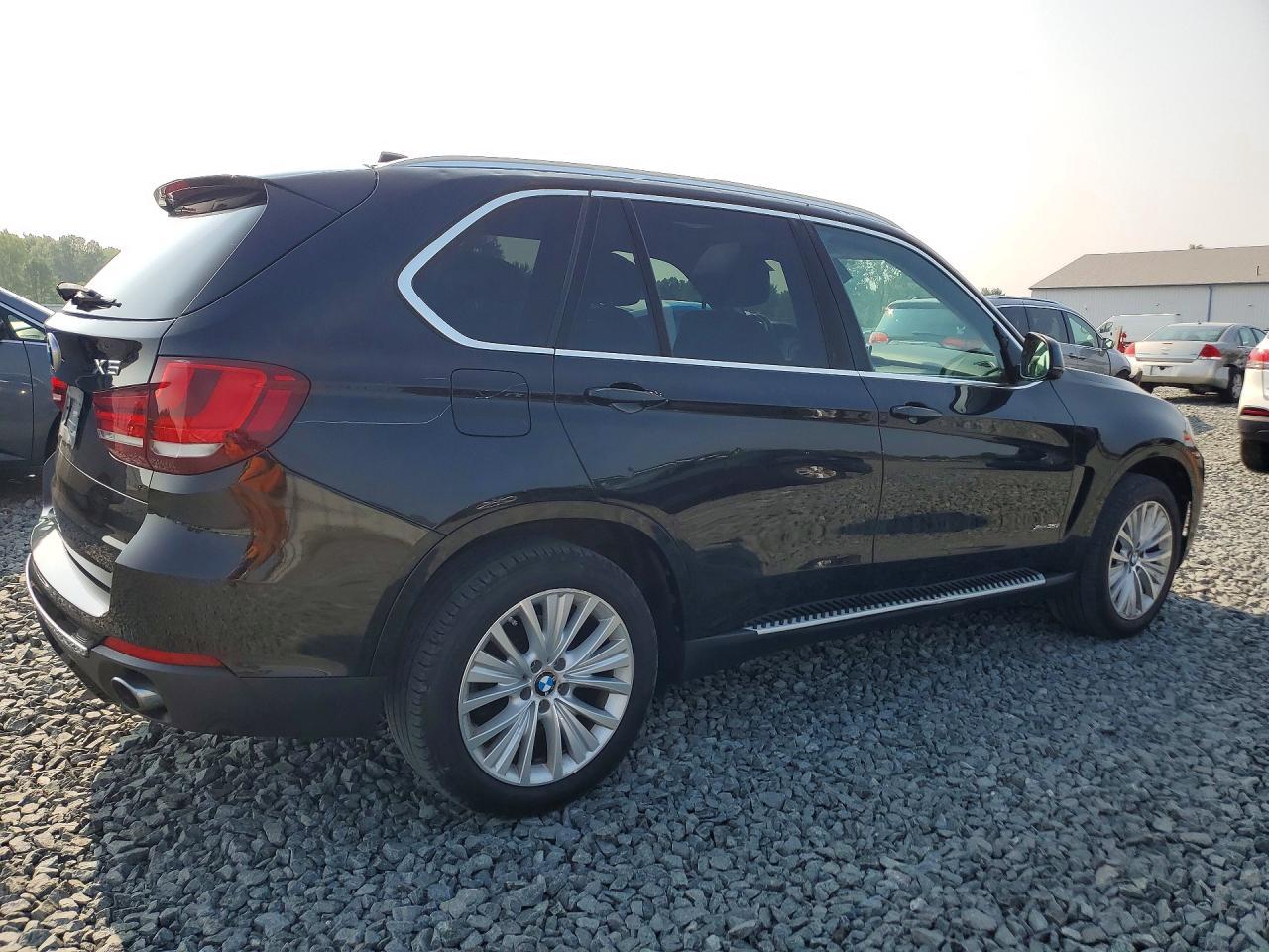 2016 BMW X5 xDrive35I - zdjęcie 3