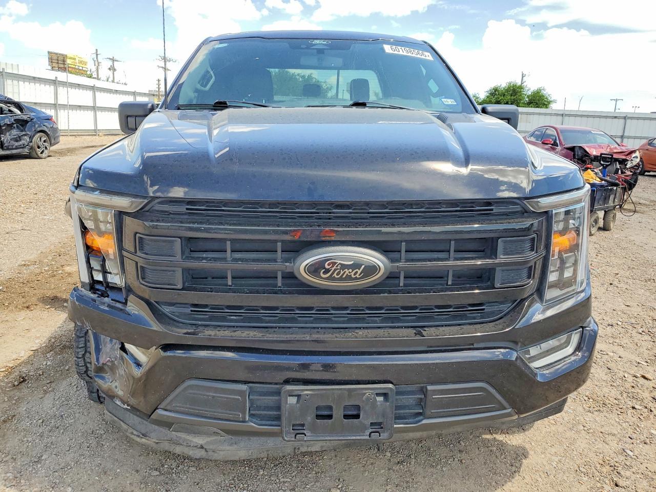 2023 Ford F150 Supercrew - zdjęcie 5