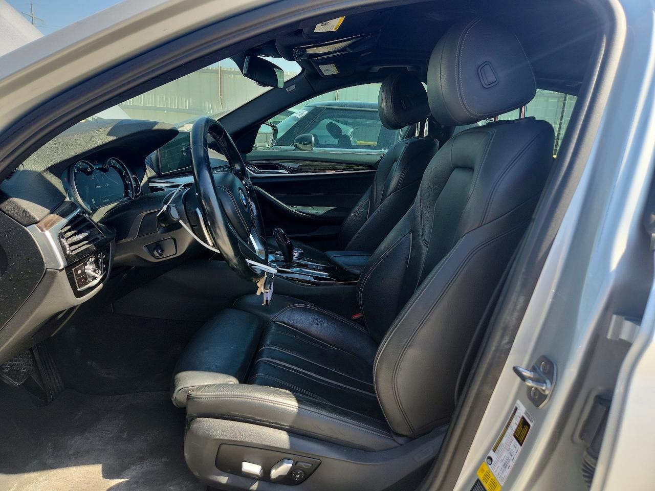 2018 BMW 530 I - zdjęcie 7