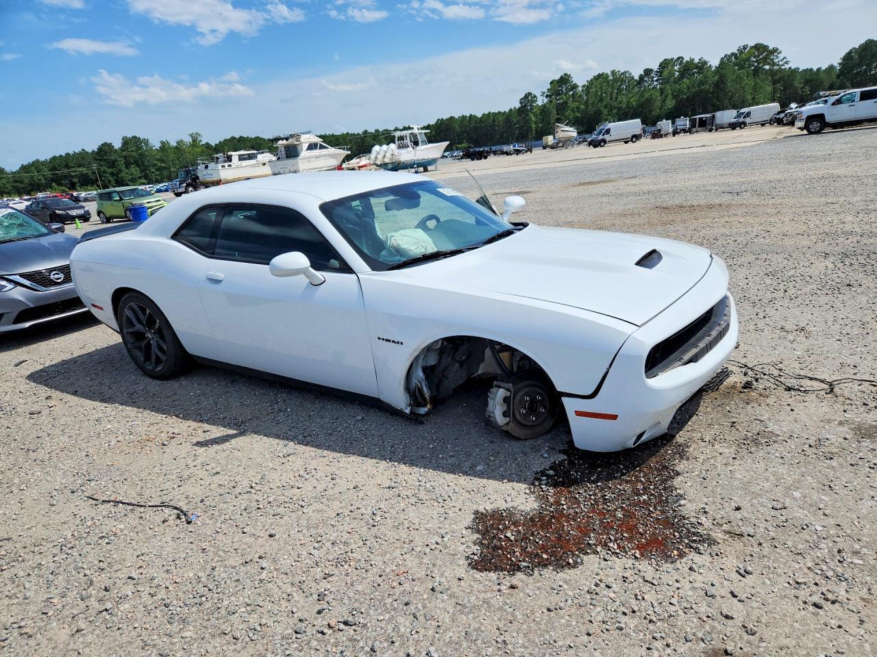 2022 Dodge Challenger R/T - zdjęcie 4