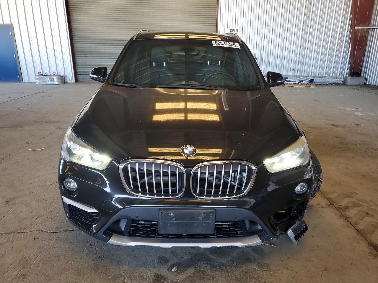 2016 BMW X1 xDrive28I - zdjęcie 5