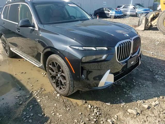 2025 BMW X7 xDrive40I - zdjęcie 14