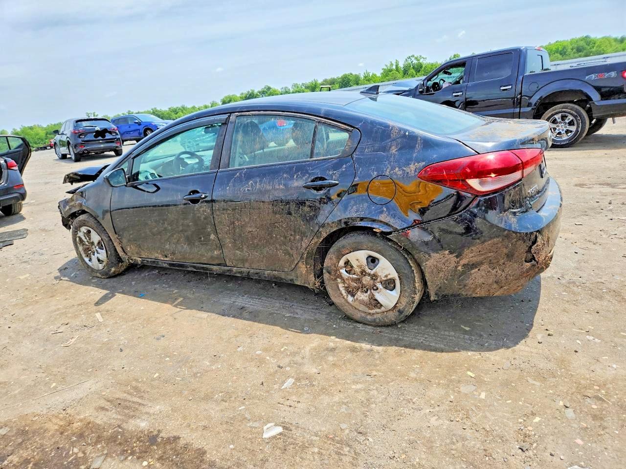 2017 Kia Forte Lx - zdjęcie 2