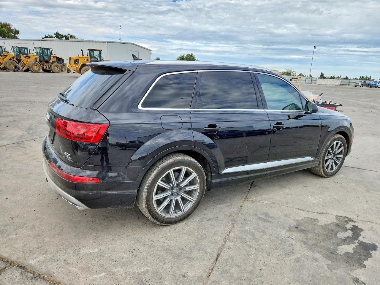 Audi Q7 - zdjęcie 3