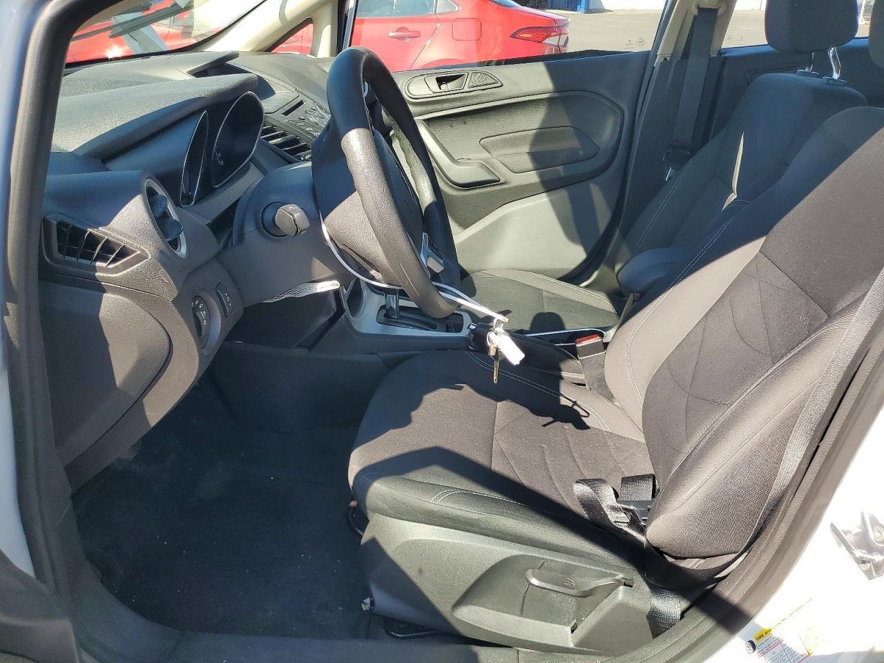 2017 Ford Fiesta Se - zdjęcie 7