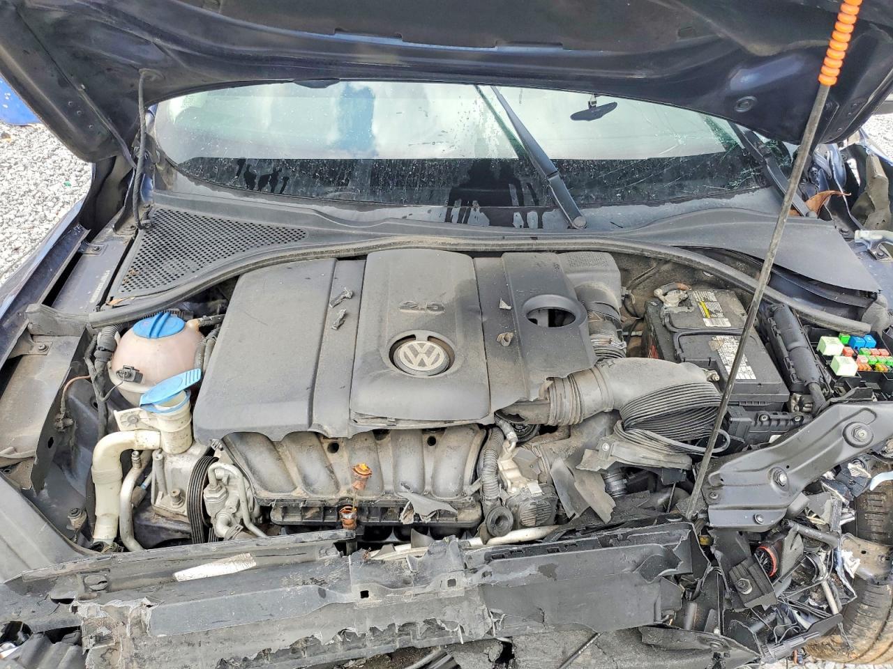 2013 Volkswagen Passat S - zdjęcie 11