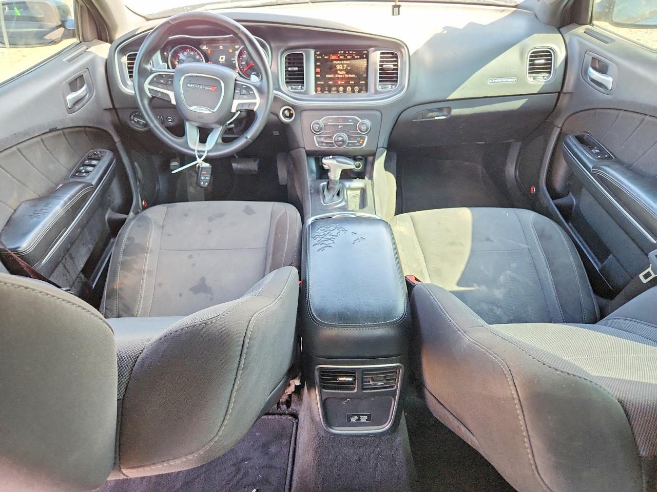 2015 Dodge Charger Sxt - zdjęcie 8