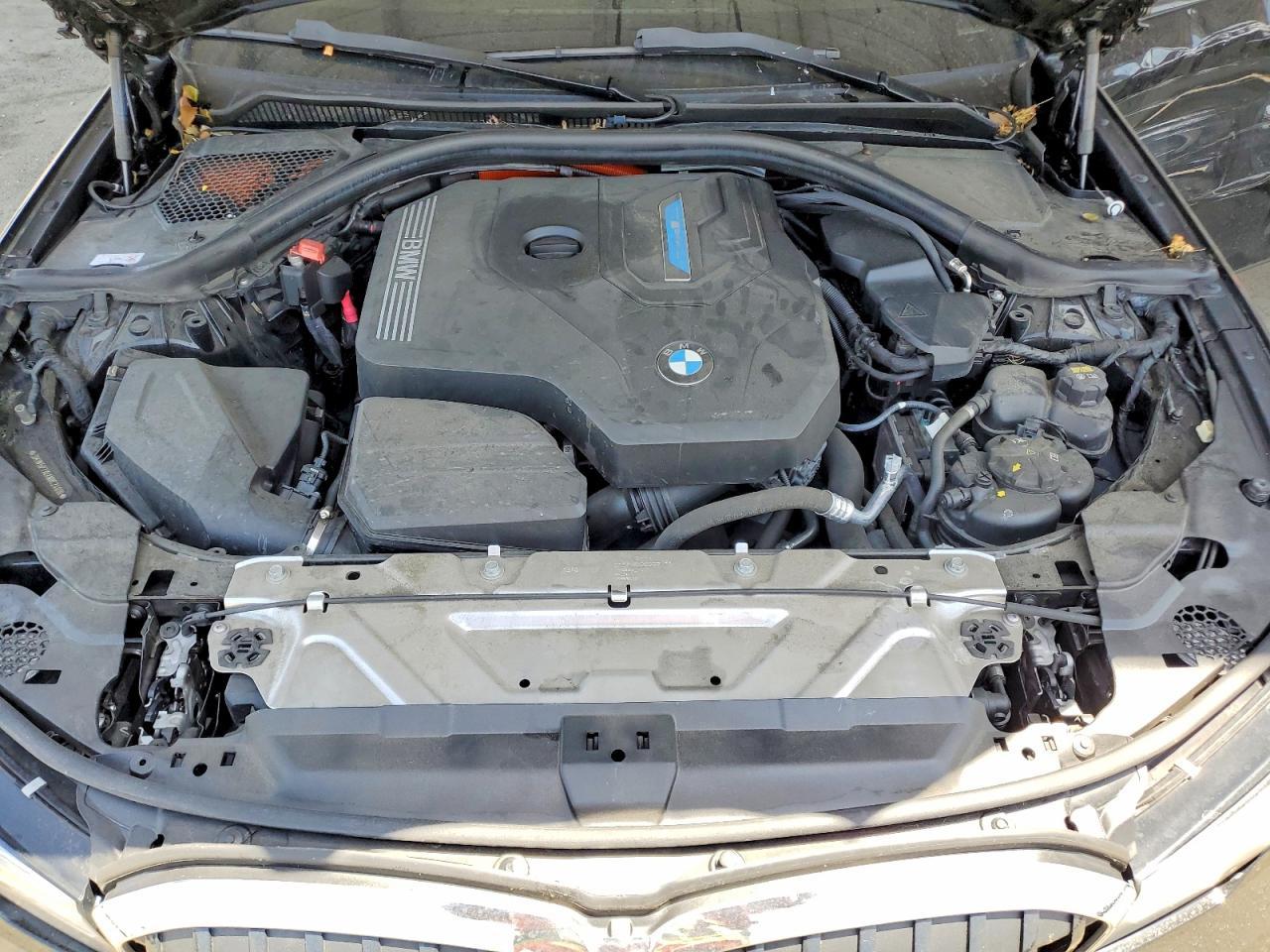 2022 BMW 330E - zdjęcie 11