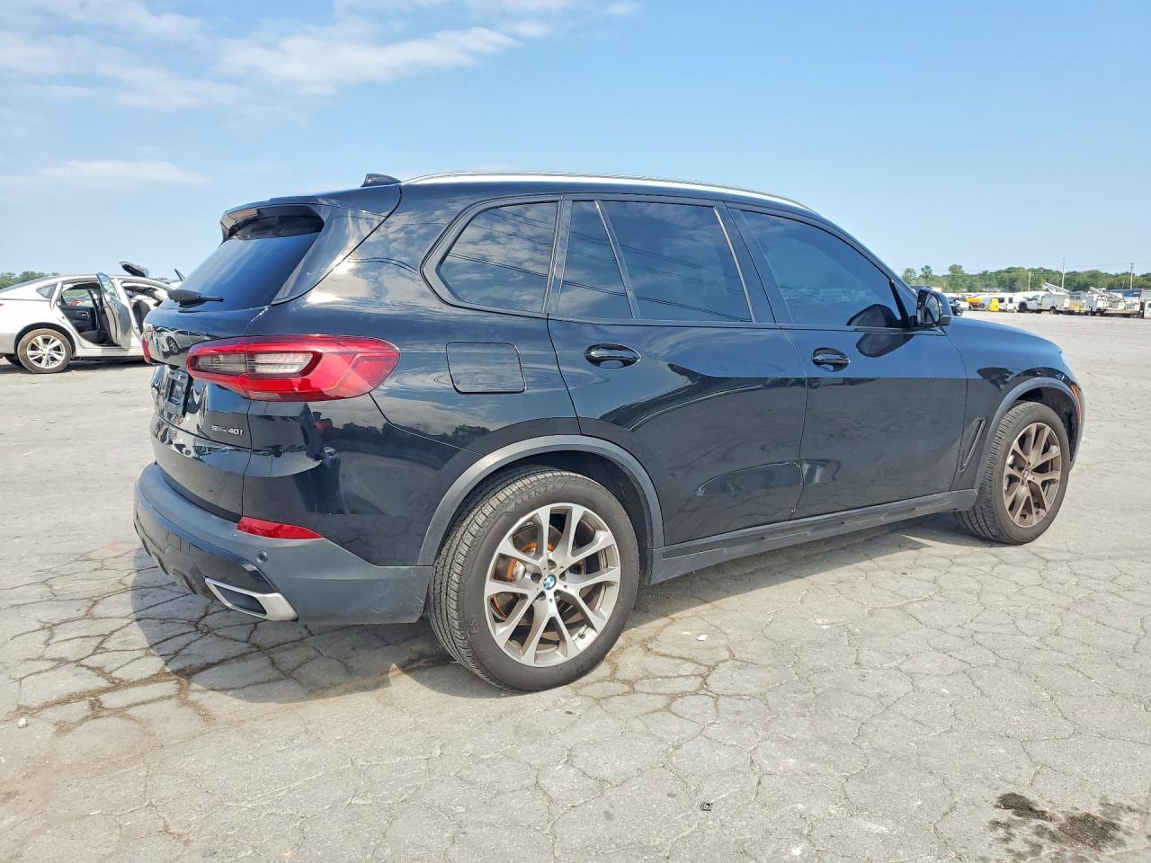 2020 BMW X5 Sdrive 40I - zdjęcie 3