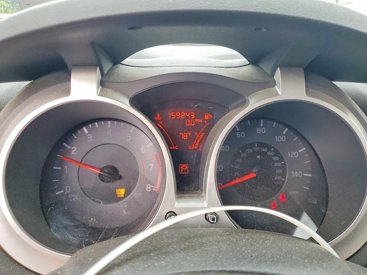 2014 Nissan Juke S - zdjęcie 9