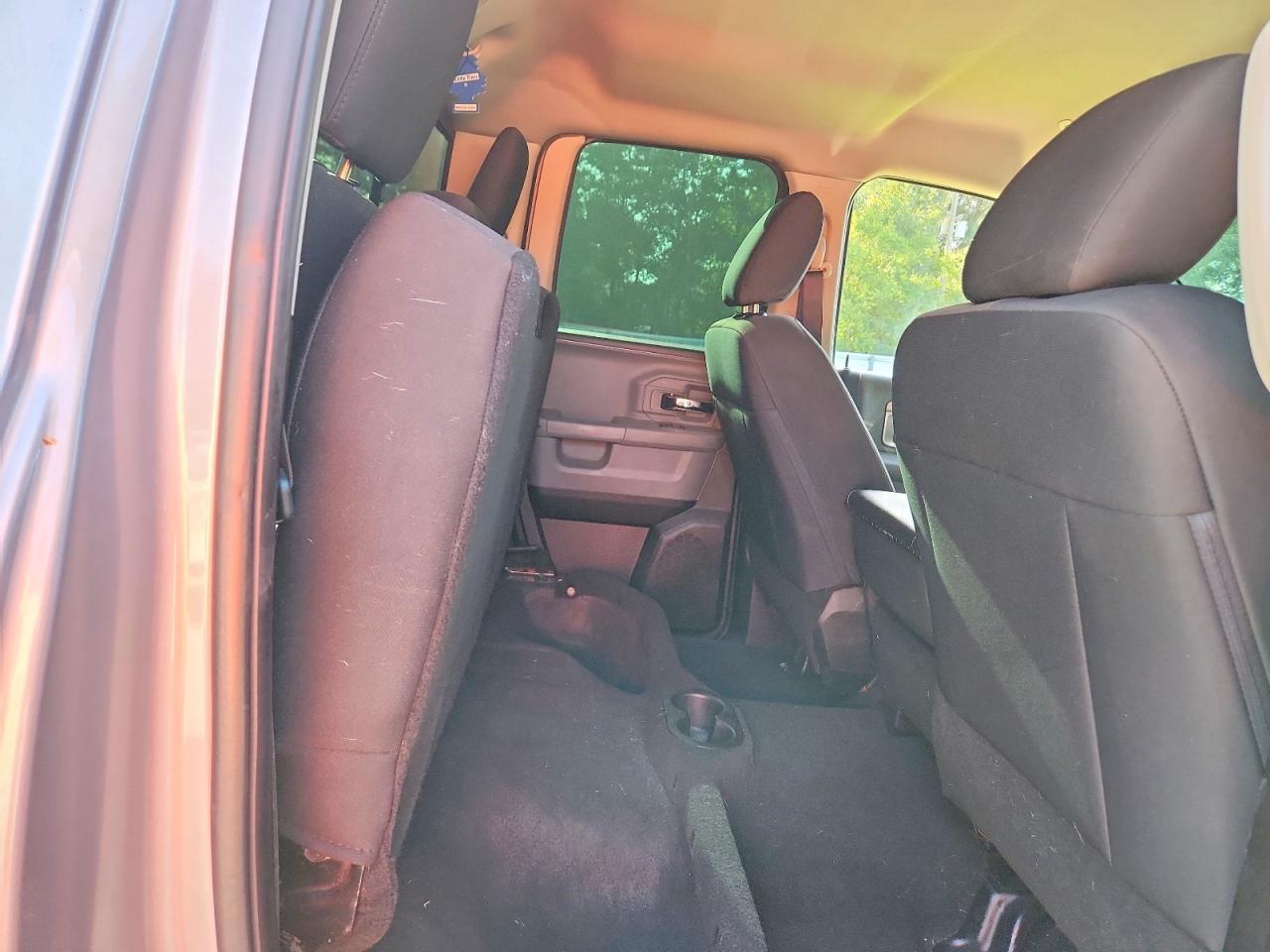 2019 Ram 1500 Classic Slt - zdjęcie 10