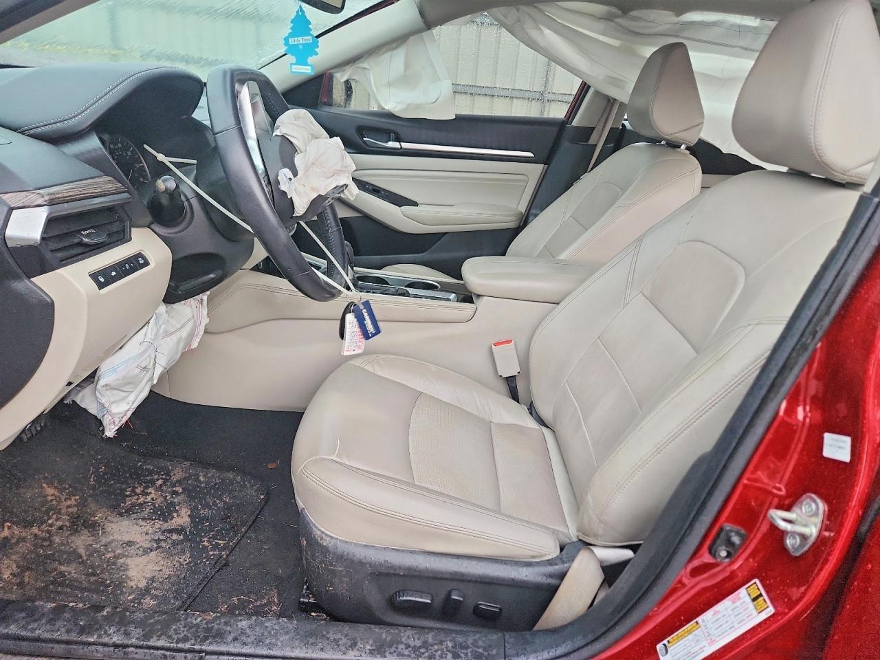 2020 Nissan Altima Sl - zdjęcie 7