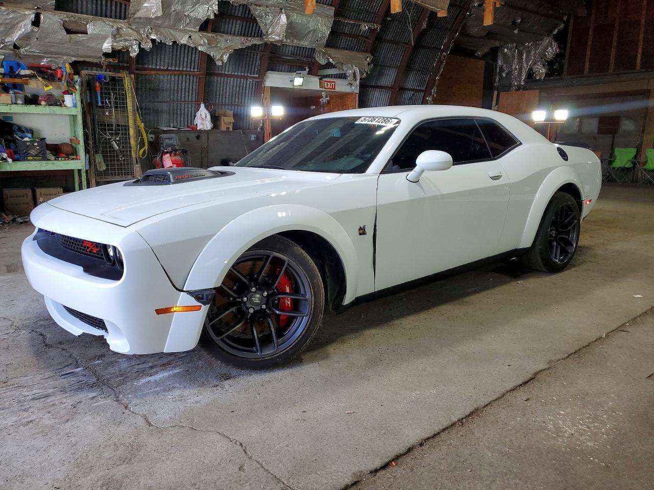 2021 Dodge Challenger R - zdjęcie główne