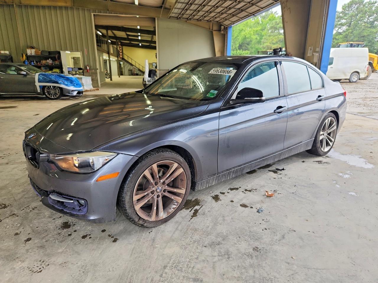 2014 BMW 328 I - zdjęcie główne