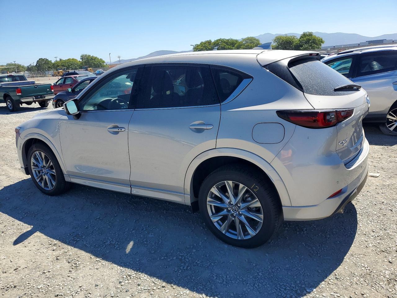 2025 Mazda Cx-5 - zdjęcie 2