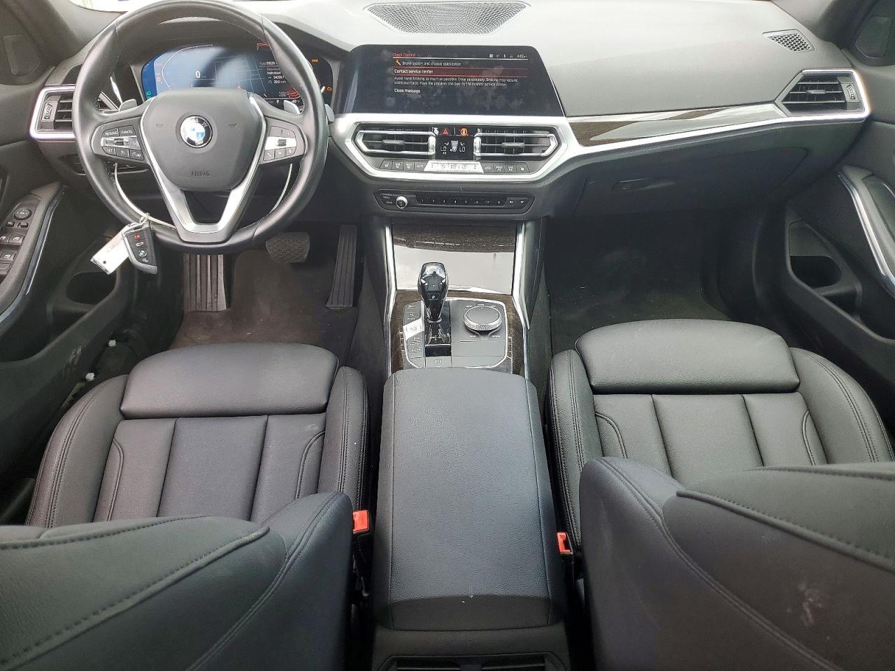 2020 BMW 330I - zdjęcie 8