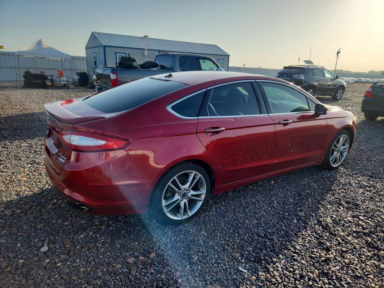 2016 Ford Fusion Titanium - zdjęcie 3