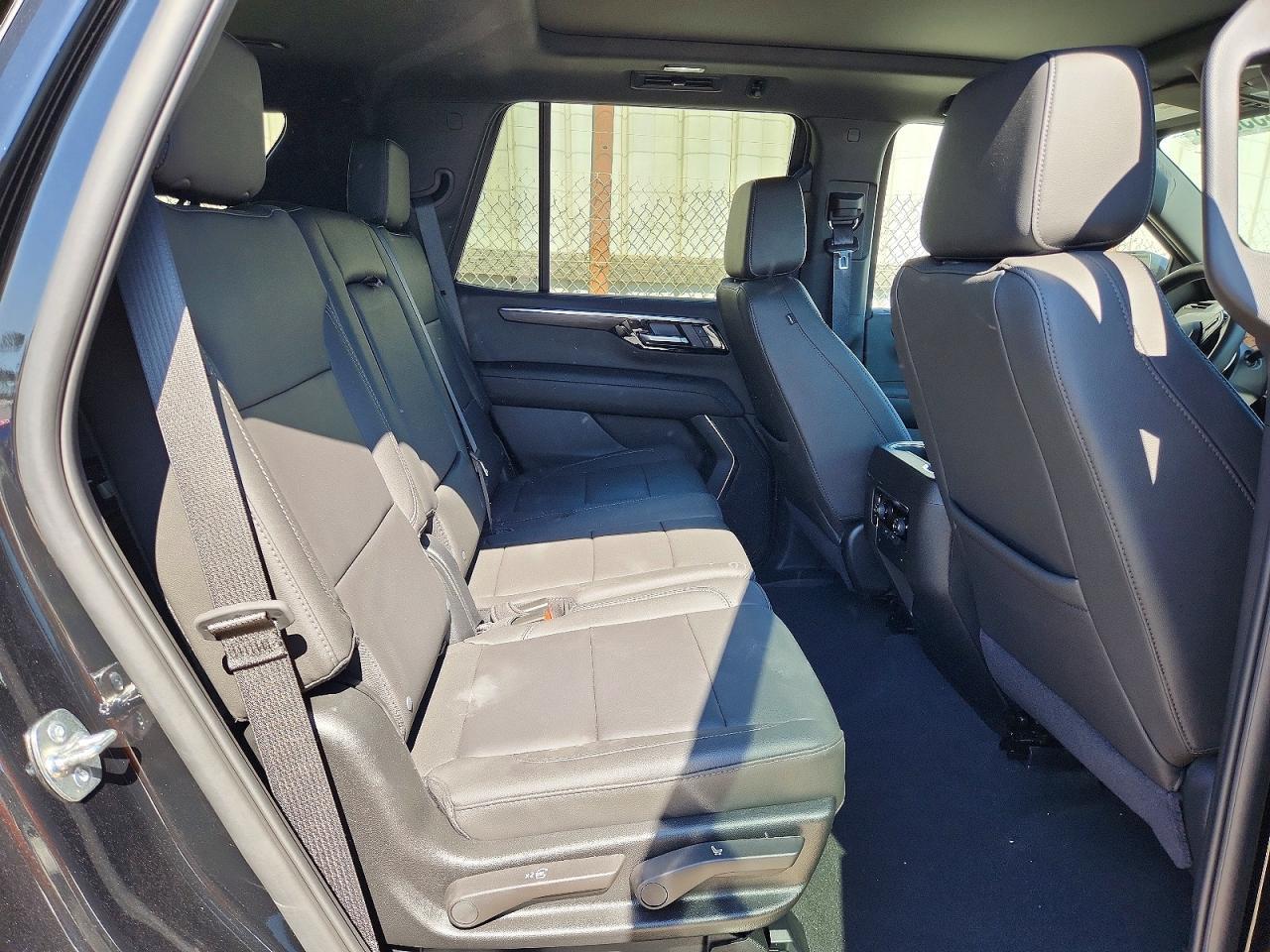 2025 Chevrolet Tahoe K1500 Z71 - zdjęcie 11