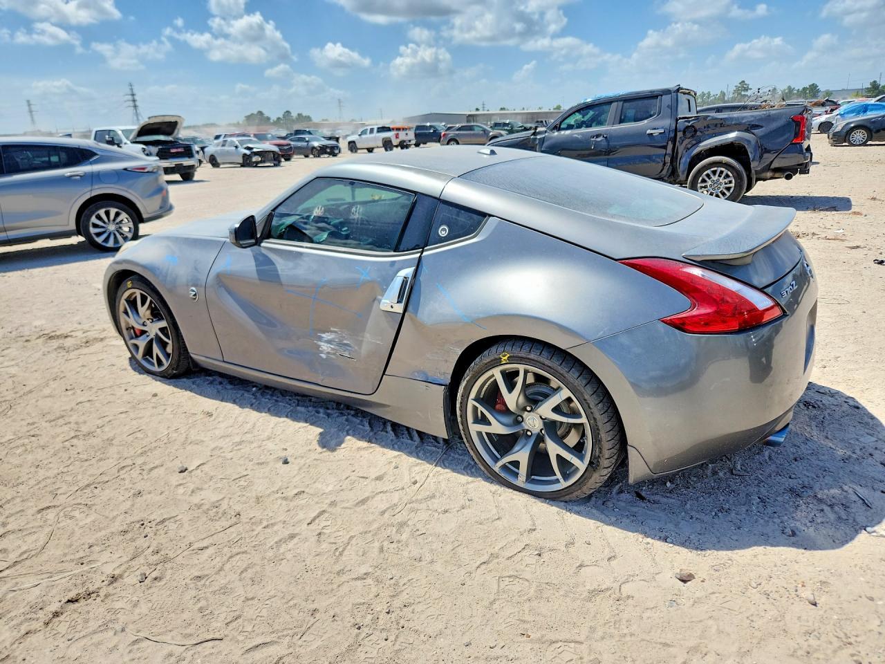 2014 Nissan 370Z Touring - zdjęcie 2