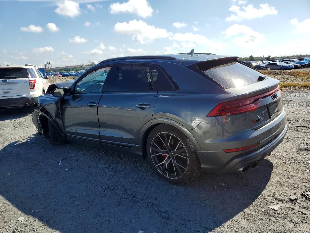 2022 Audi Sq8 Prestige - zdjęcie 2
