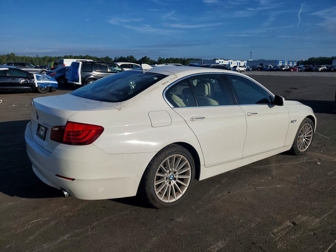2013 BMW 535 I - zdjęcie 3