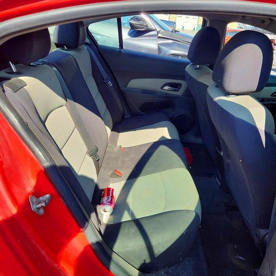 2015 Chevrolet Cruze Ls - zdjęcie 10