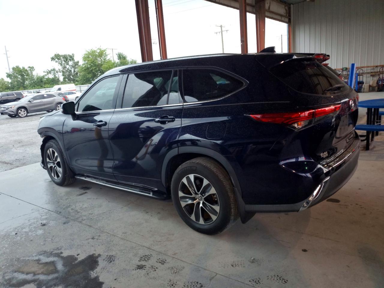 2020 Toyota Highlander Xle - zdjęcie 2