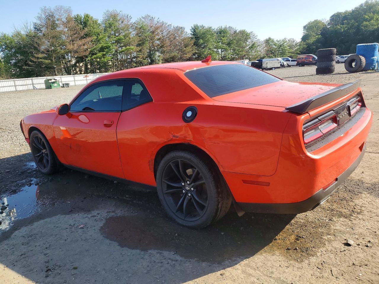 2018 Dodge Challenger Sxt - zdjęcie 2