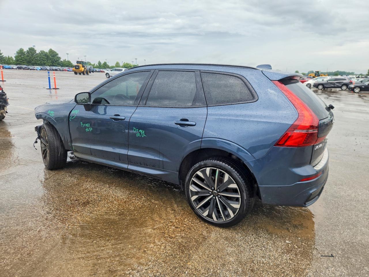 Volvo XC60 - zdjęcie 2