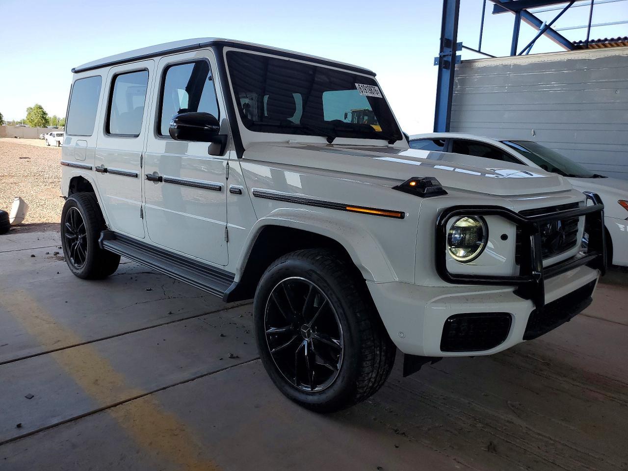 2025 Mercedes-Benz G 550 - zdjęcie 4