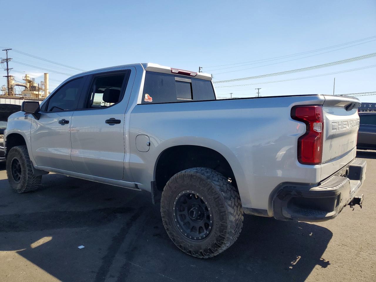 2022 Chevrolet Silverado Ltd K1500 Lt Trail Boss - zdjęcie 2