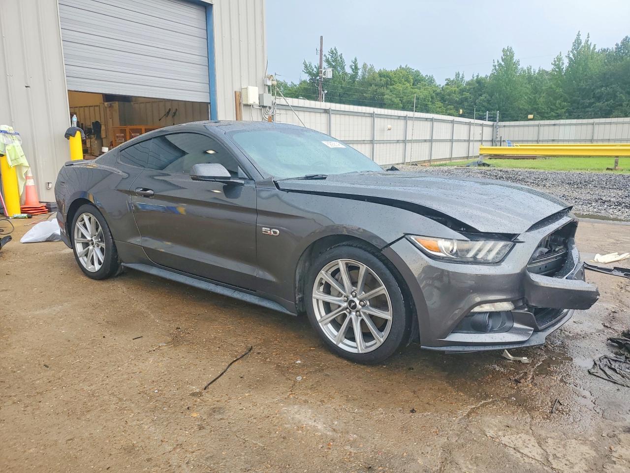 2017 Ford Mustang Gt - zdjęcie 4