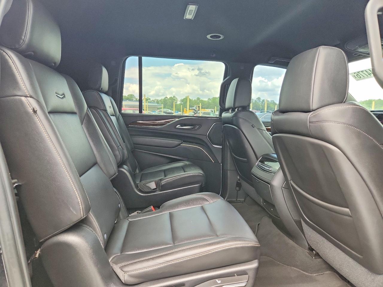2021 Cadillac Escalade Esv Luxury - zdjęcie 11